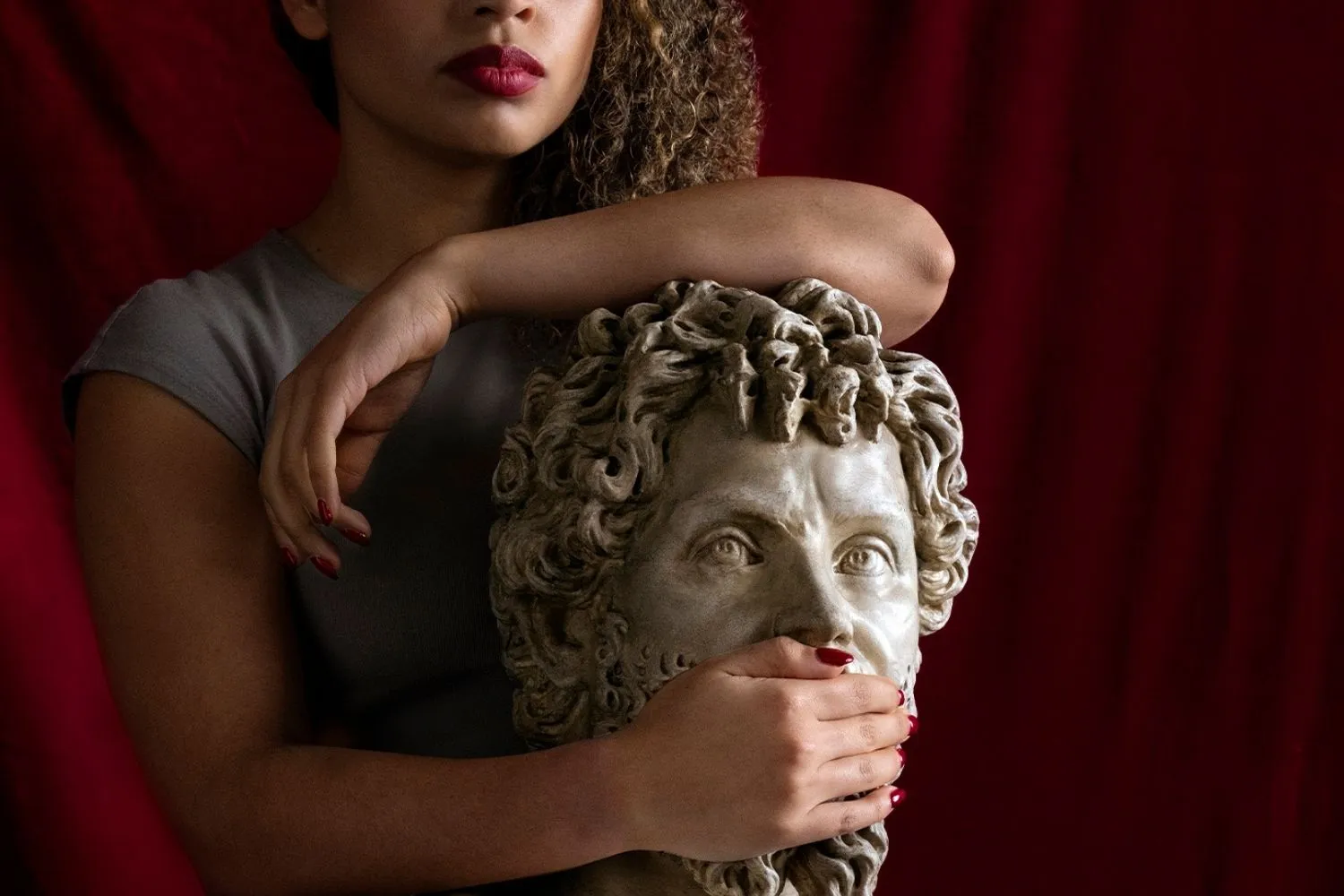 margaret atwoods the penelopiad to receive first uk revival at york theatre royal