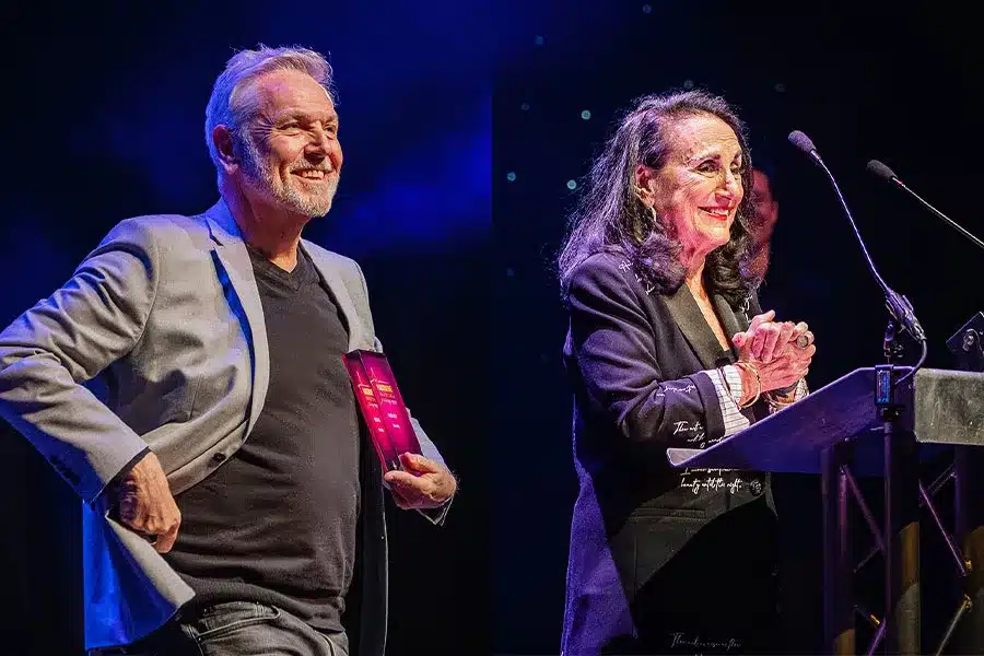 brian conley and lesley joseph honoured as panto icons at 2026 pantomime awards