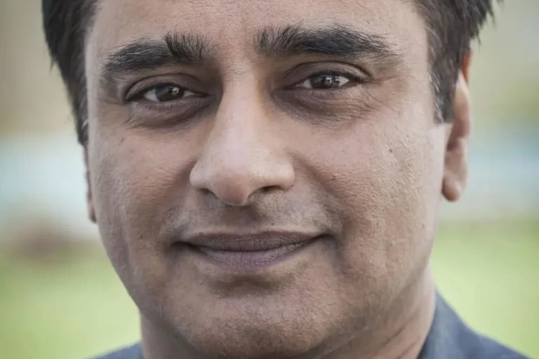 Sanjeev Bhaskar to Voice Chunky in Blue Mist National Tour This Summer