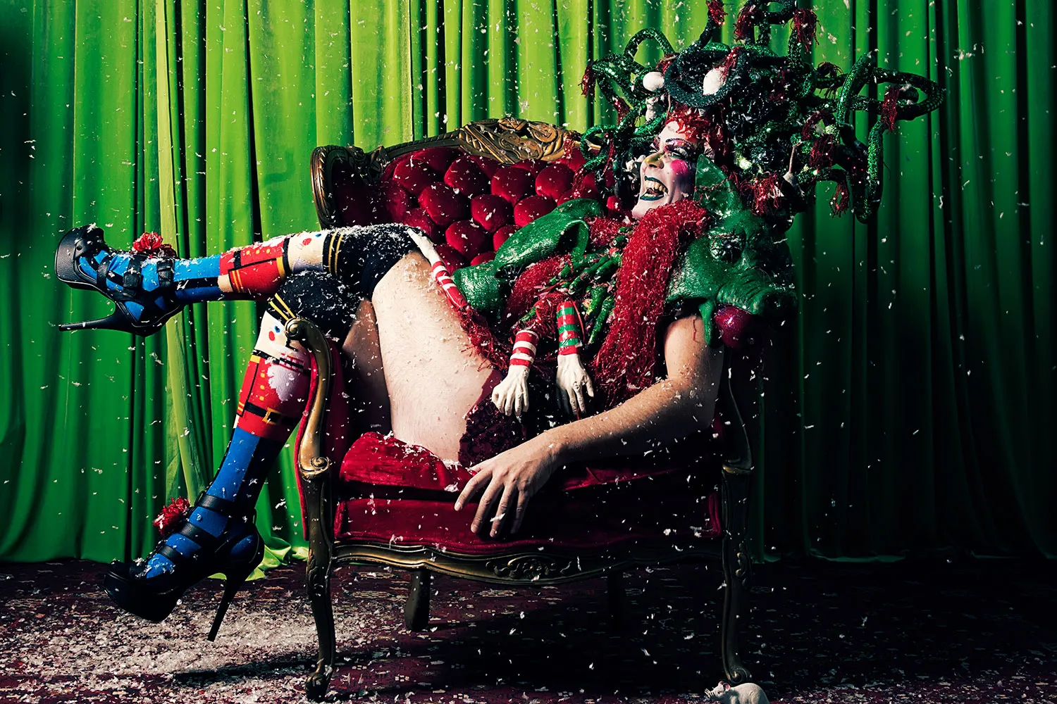taylor macs holiday sauce to receive uk premiere at soho theatre walthamstow