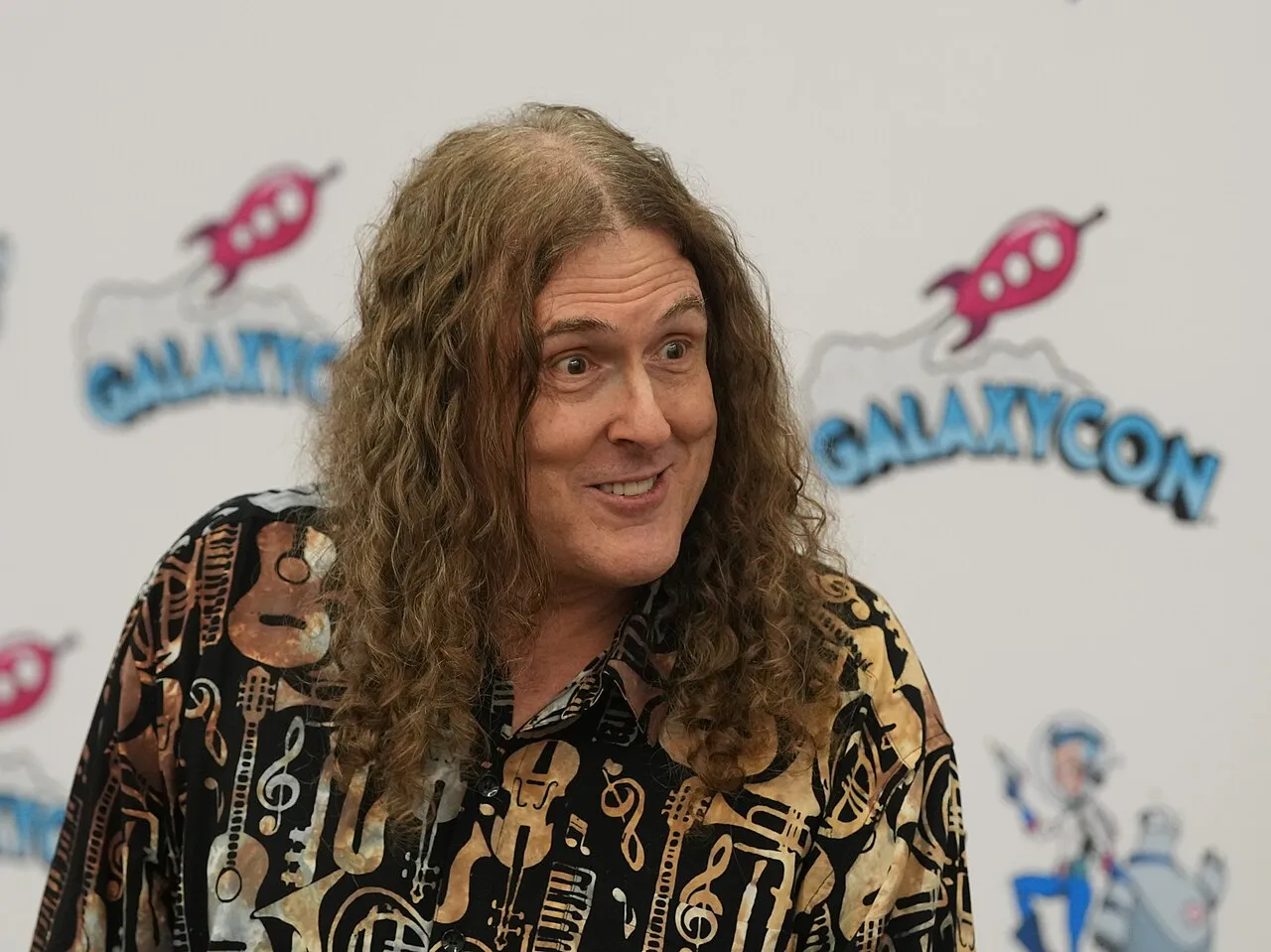 weird al musical dare to be stupid in development with beetlejuice team
