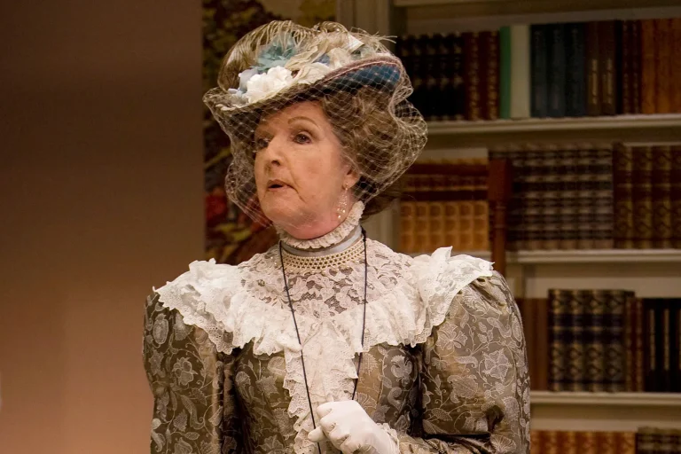 Dame Penelope Keith, Beloved Stage and Screen Actress, Dies Aged 86