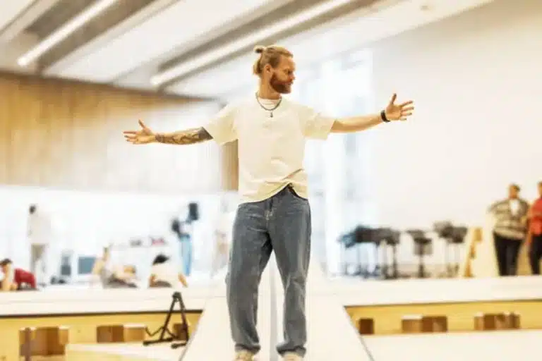 Sam Ryder to star in 2027 UK tour of Jesus Christ Superstar