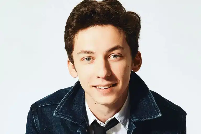 Andrew Barth Feldman to star in Nero musical at Southwark Playhouse