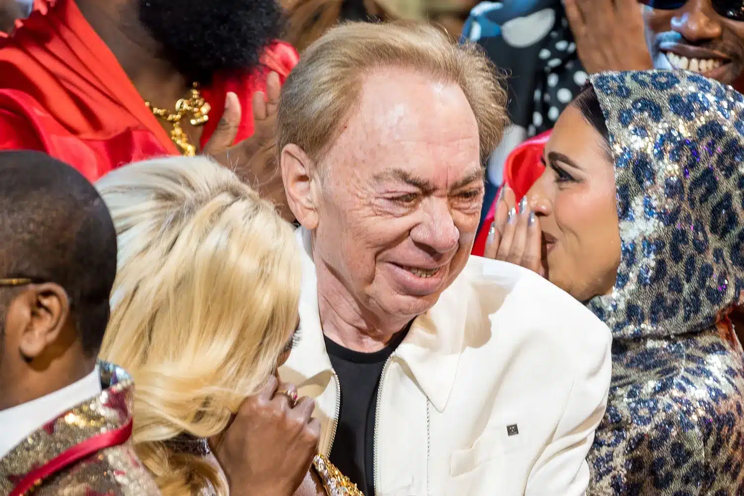 andrew lloyd webber warns of broadways crisis following cats closure