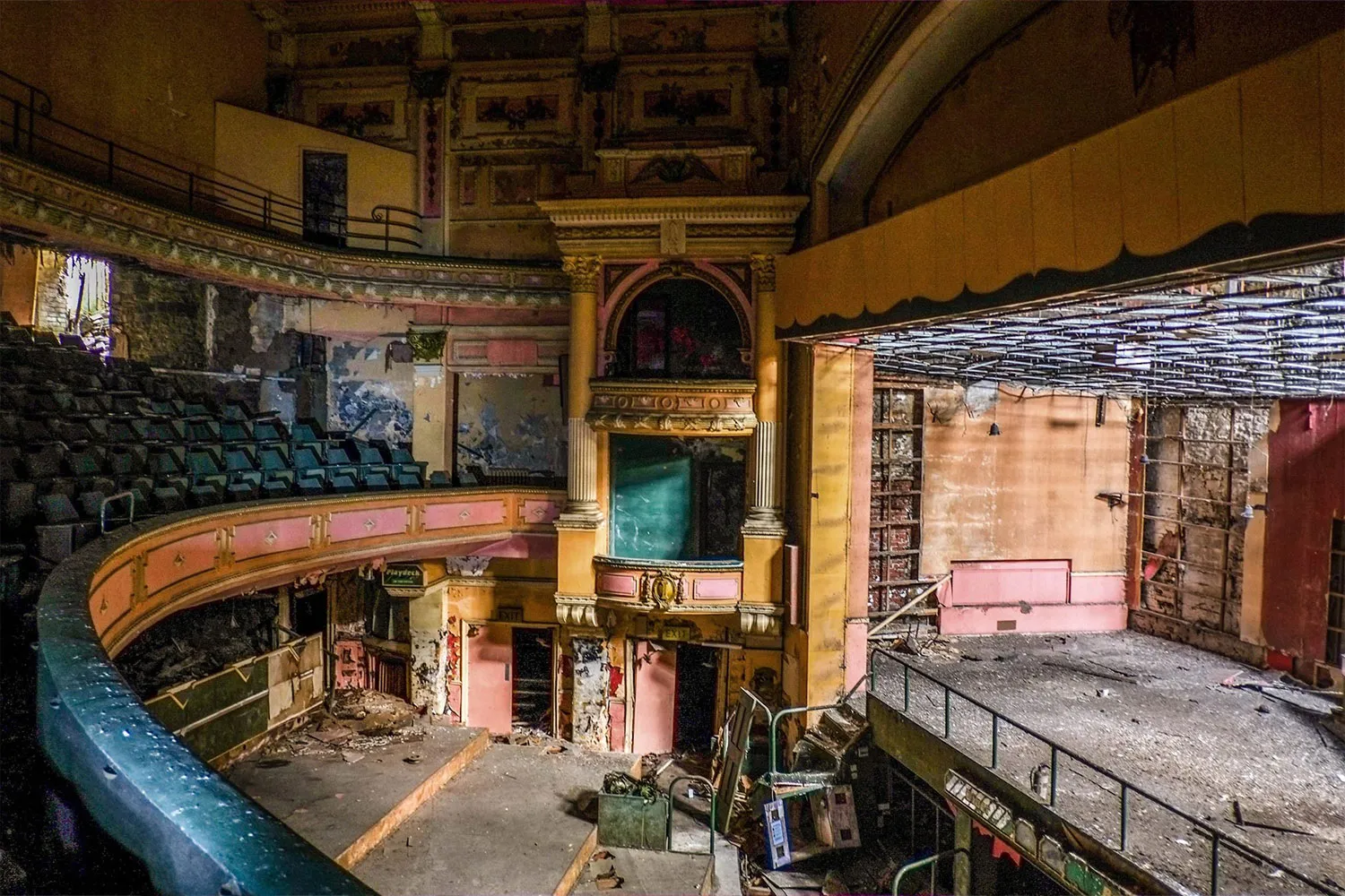 theatres trust reveals 2026 theatres at risk list with new additions and removals