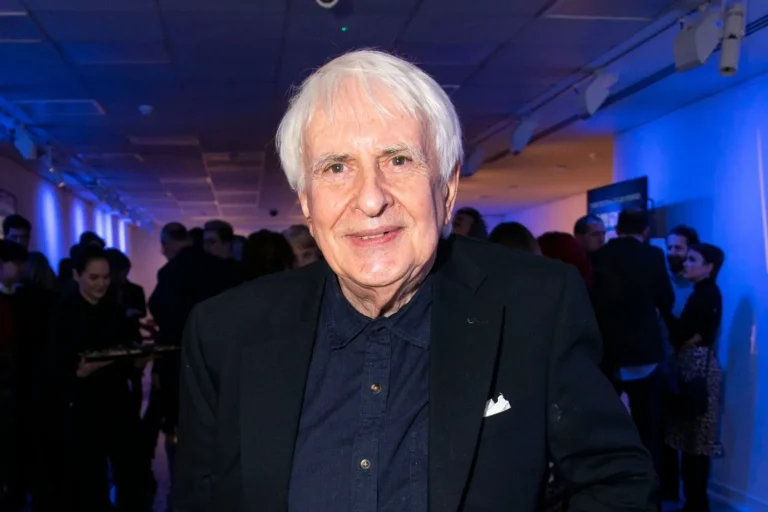 Peter Gill, influential British playwright and director, dies aged 86