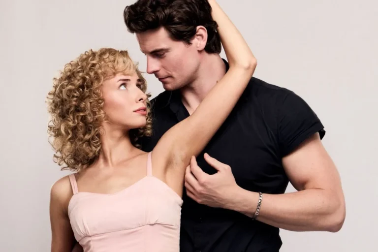 Dirty Dancing confirms West End cast for 2027 Prince Edward run