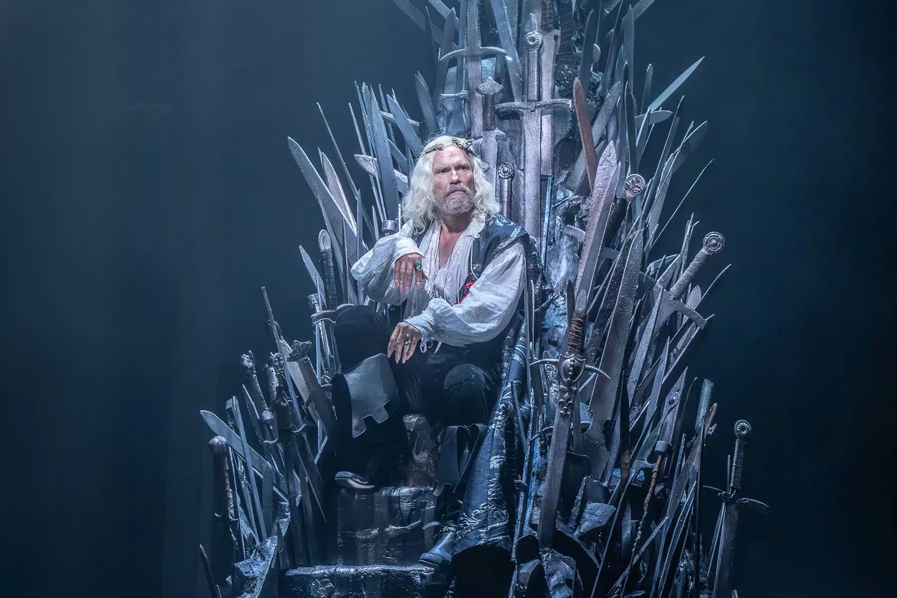 game of thrones the mad king to transfer to london after stratford premiere