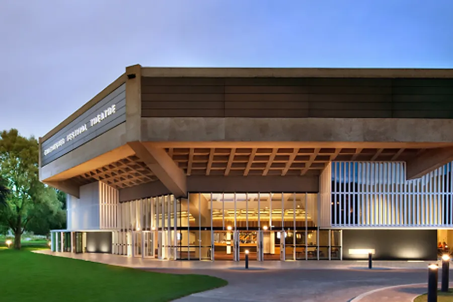 chichester festival theatre cancels a midsummer nights dream after attack on cast member