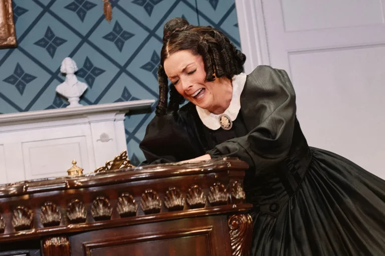Jane Krakowski to star in Oh, Mary! as West End run extends to June 2027