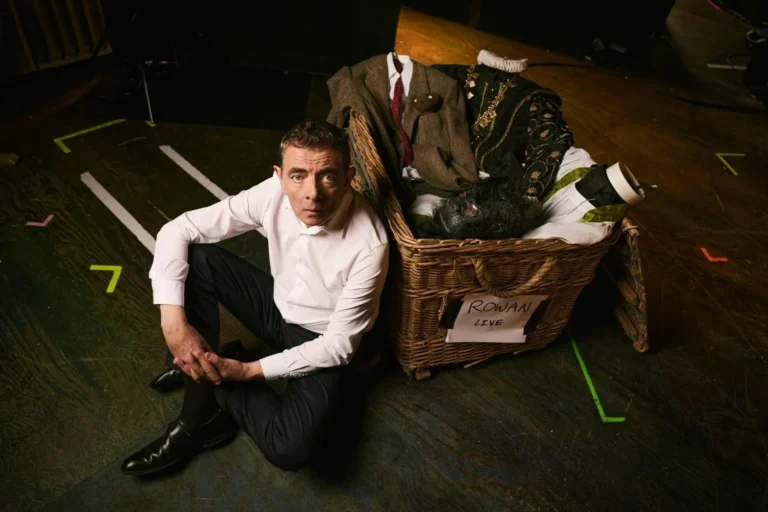 Rowan Atkinson returns to West End with new comedy sketch show Rowan Live
